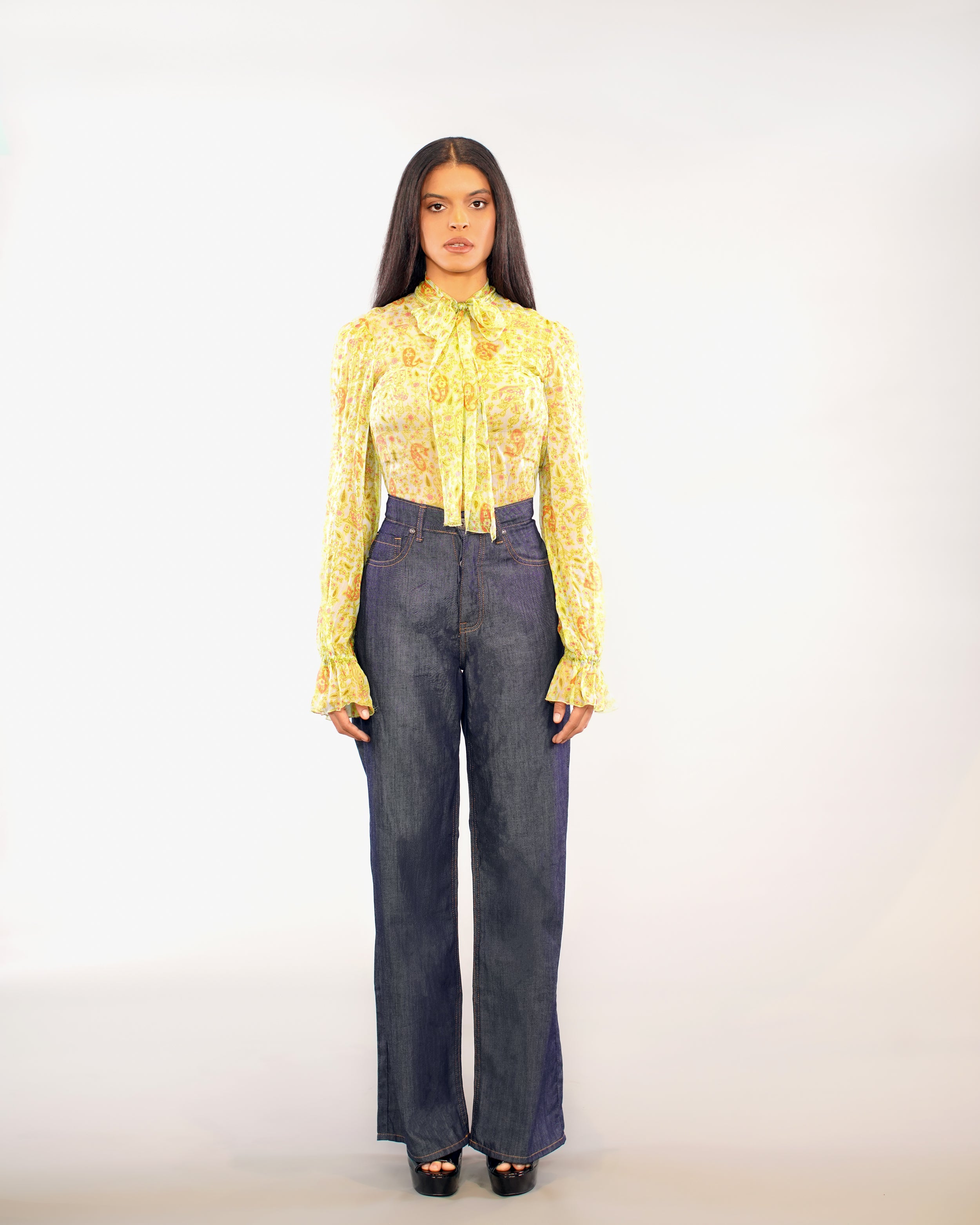 SILK FLORAL BLOUSE GREEN & APRICOT